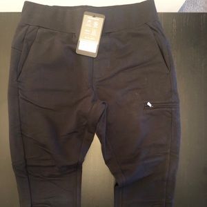 Fabletics Courtside Pants (Joggers)